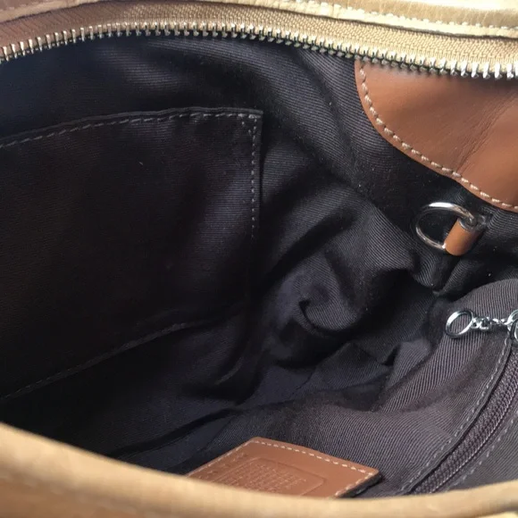 Vintage Coach Soho Tan Grommet Y2K Shoulder Bag - Picture 10 of 11